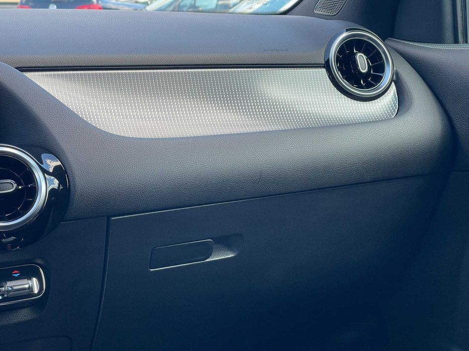Mercedes-Benz GLA-Class 2020