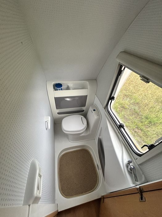 Knaus Sudwind 500, 2004r. Markiza
