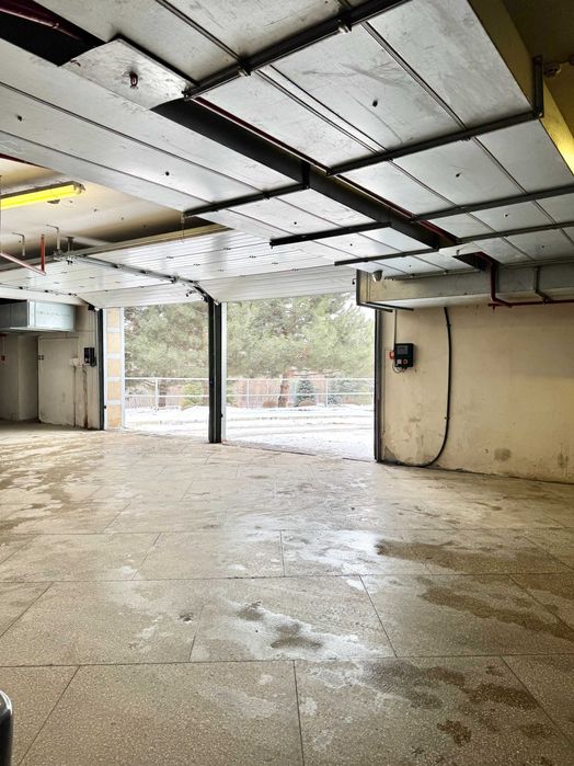 Продам паркомісця в підземному паркінгу. Павлово поле