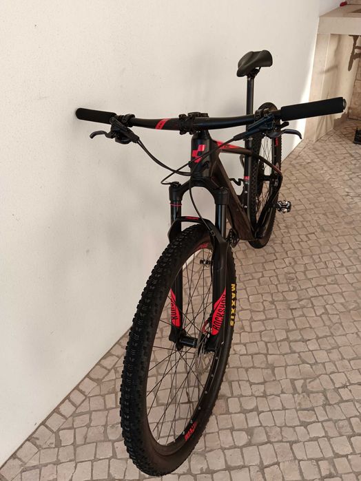 Bicicleta Cube Reaction Pro C:62