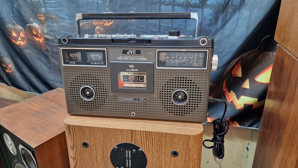 JVC 9475LD  Magnetofon z Radiem bumbox