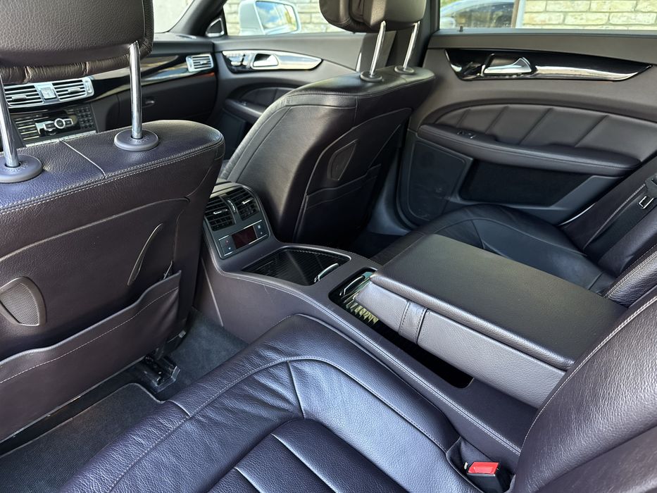 Продам Mercedes CLS в максимальній комплектацій