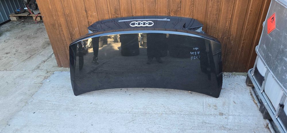 Klapa bagażnika Audi A8 D4