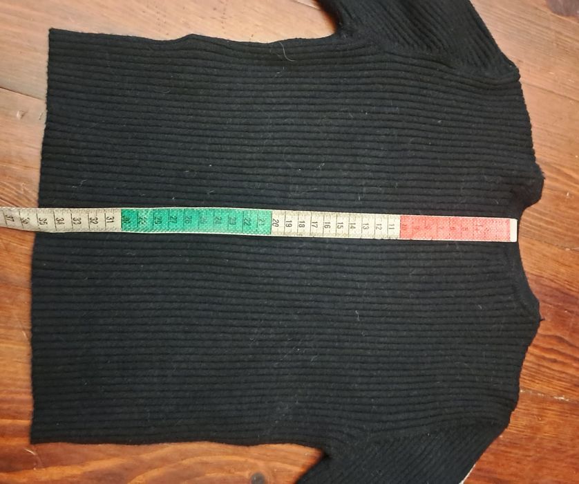 Sweterek dziewczęcy, bardzo elastyczny, 140 cm, RESERVED