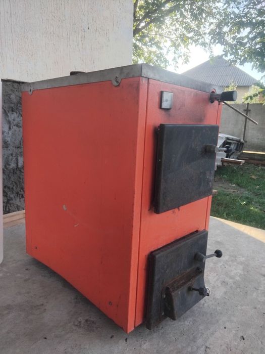 Продаю котел на дрова