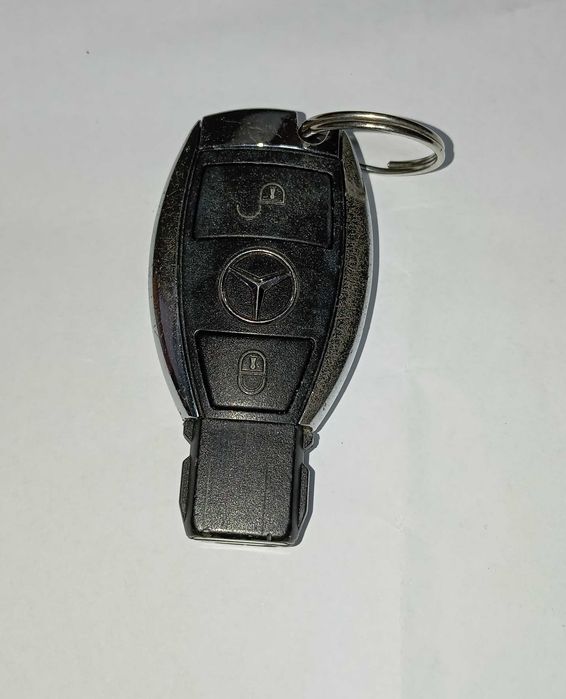 Carcaça chave Mercedes