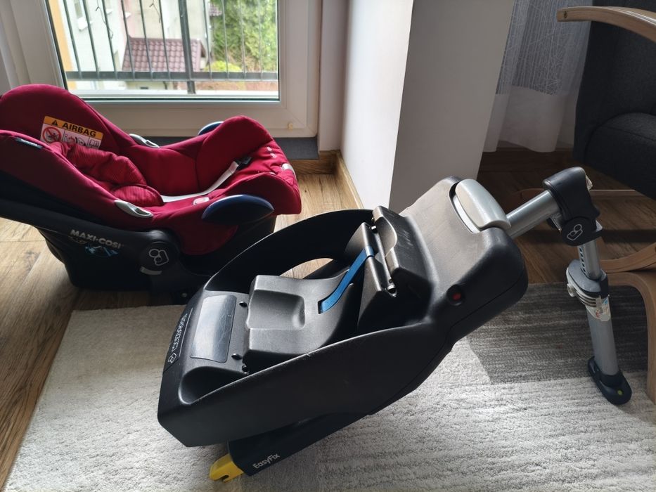 Sprzedam bezwypadkowy fotelik maxi cosi