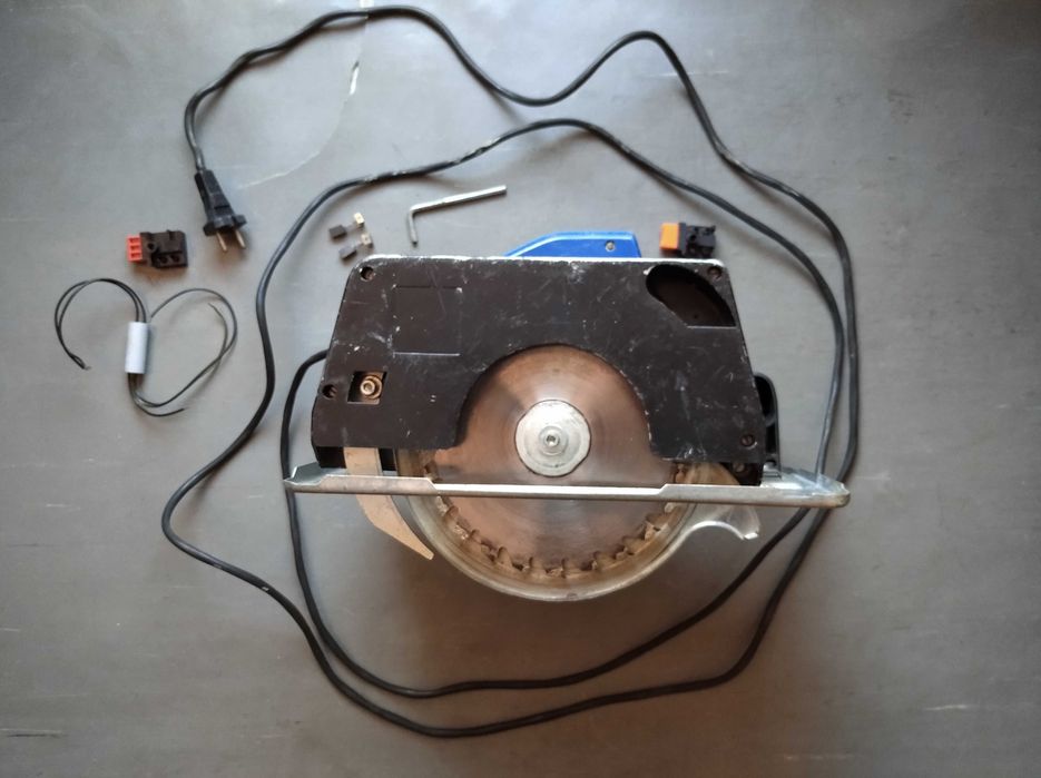 pila celma/bosch+2 wlaczniki 2 cewki 1 szczotki zapasowe duzo zdjec wysyłka 1zl