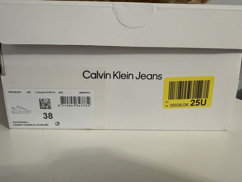 Sneakersy Calvin Klein 38