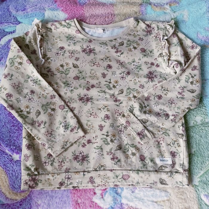 Bluza Newbie 122/128