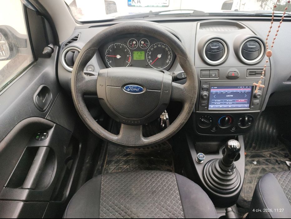 Продам Ford fiesta mk5 2006
