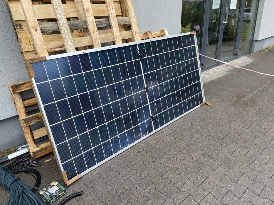 Palety za darmo plus panel fotowoltaiczny
