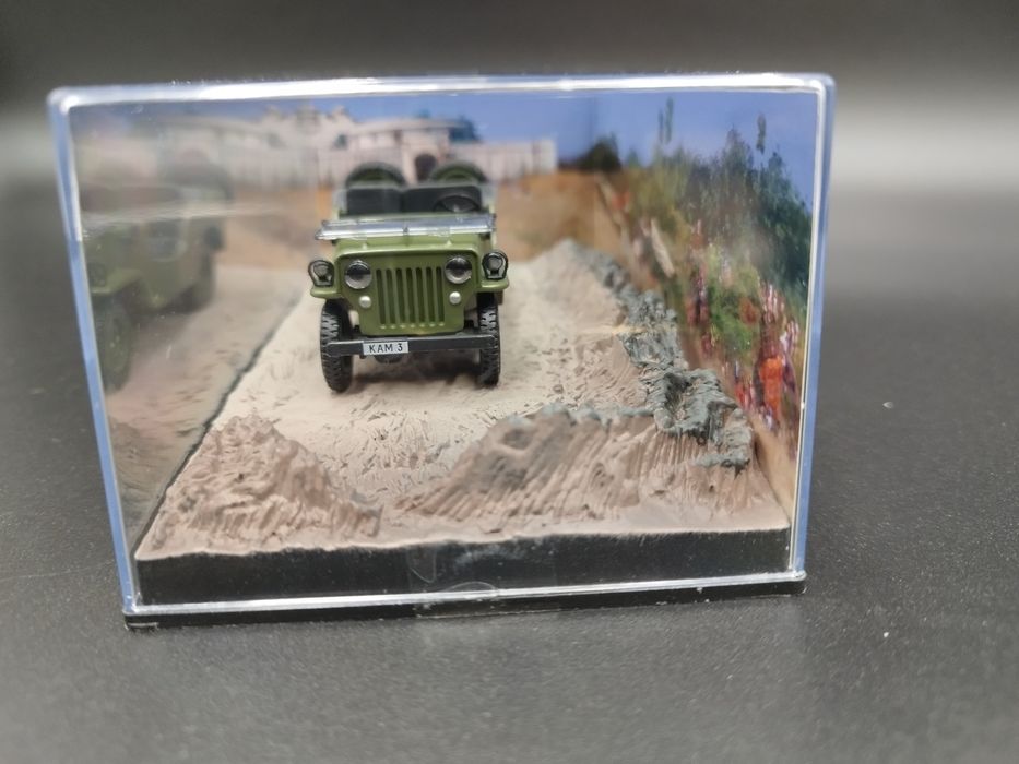 1:43 Altaya James Bond 007 Jeep Willys M606 Octopussy model