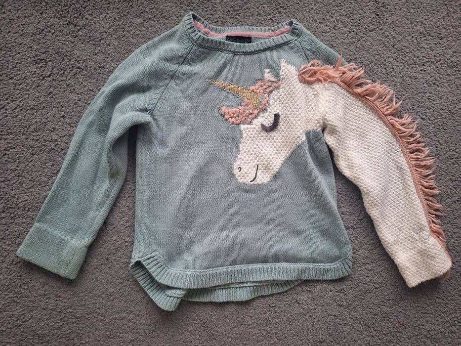 Sweter z jednorożcem roz.128