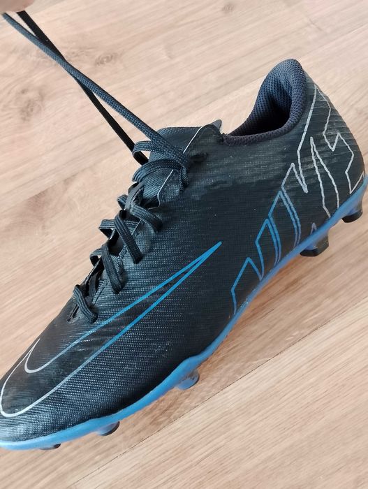 NIKE. Korki męskie.