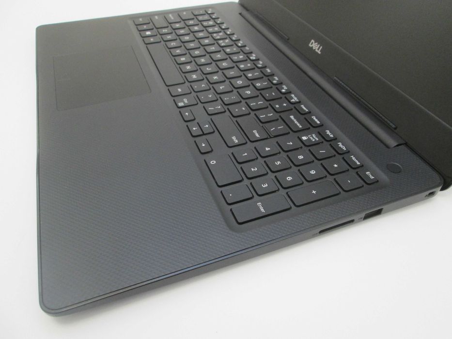 Dell Vostro 3591 / i5-10th / 8GB DDR4 / 256GB SSD / 15.6" FullHD Win11