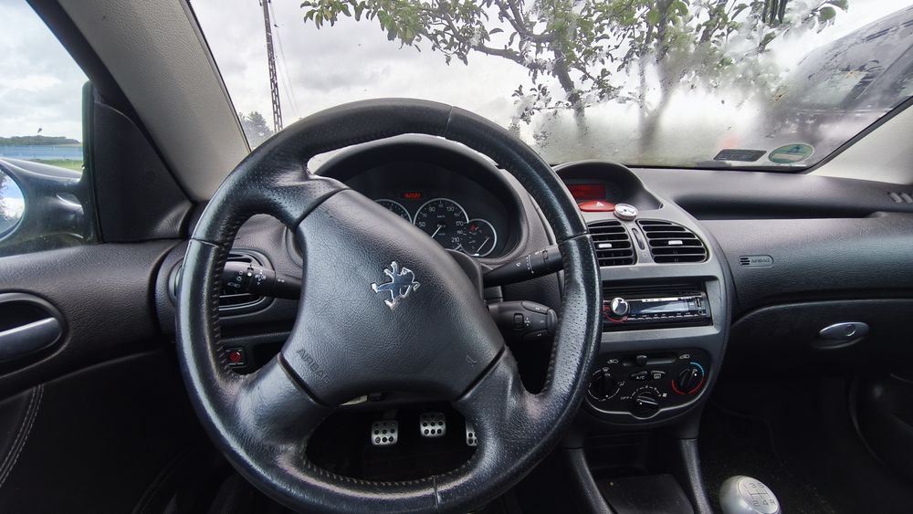 Peugeot 206 cc 1.6 benzyna 110km