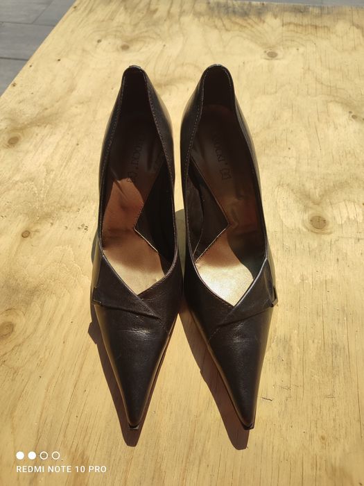 Szpilki skórzane Lasocki 39