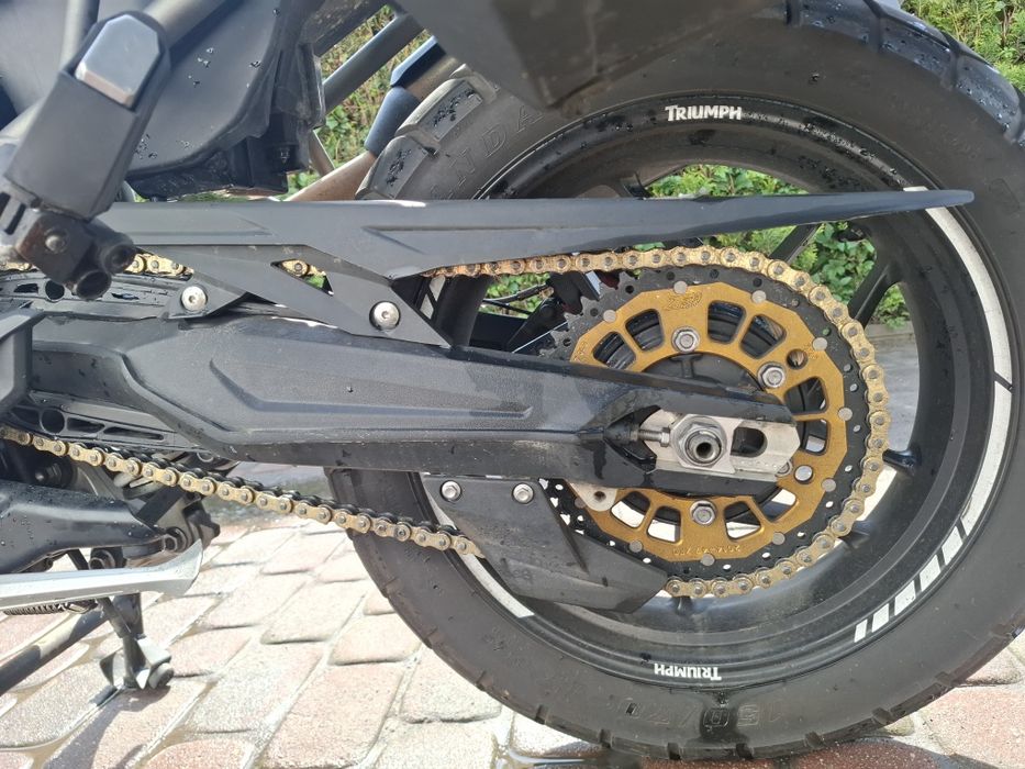 Triumph tiger 800 xrt max wyposażenie 3 kufry navigacja andiod kamery
