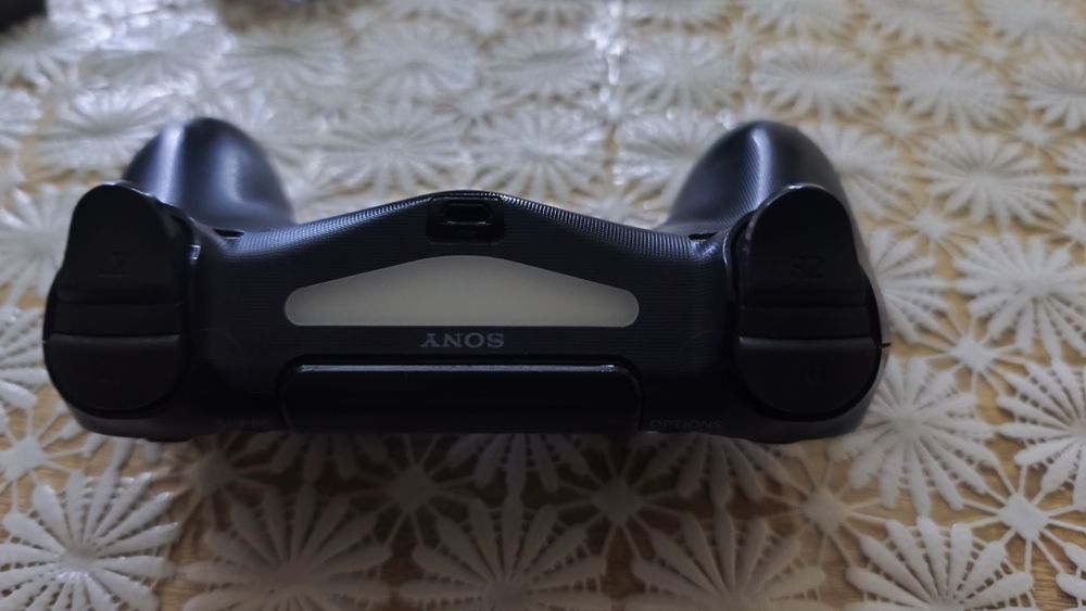 Геймпад от PlayStation 4