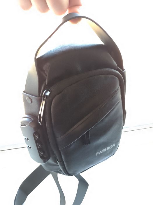 Сумка чоловіча XIO Fashion із USB зарядкою та кодовим замком