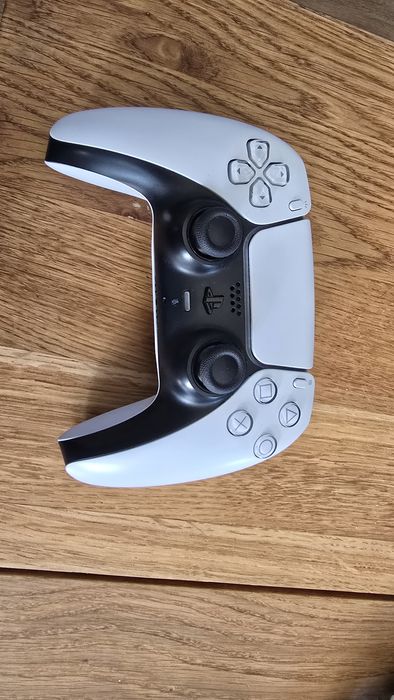 Pad PS5 mało używany