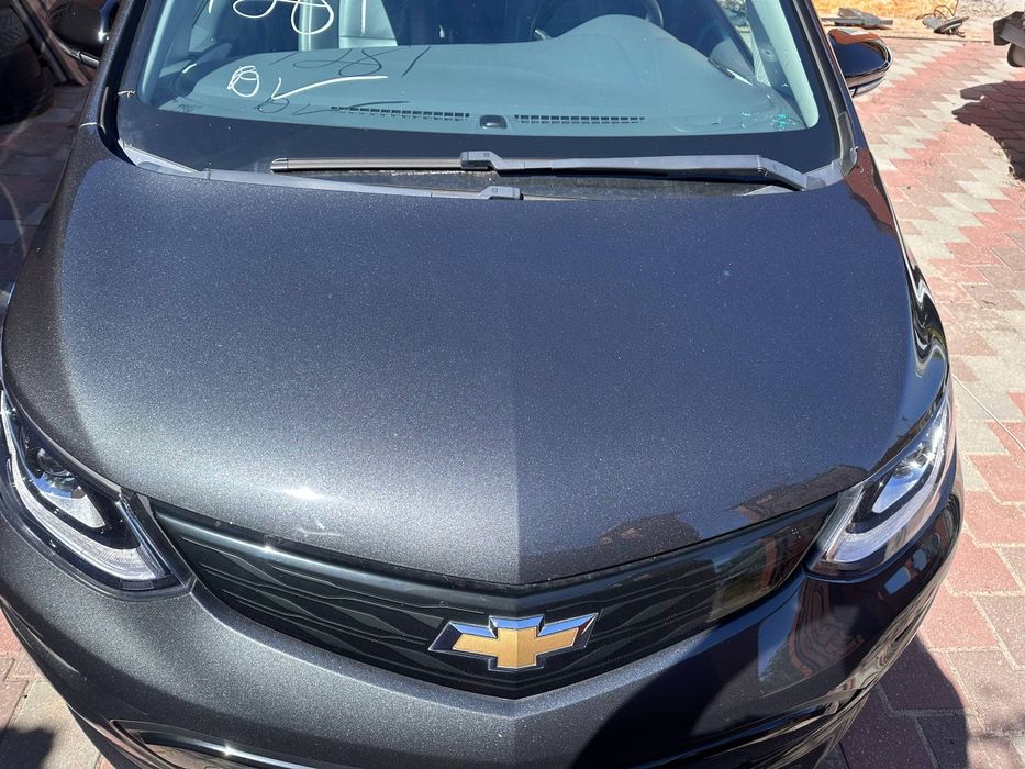 Капот Chevrolet Bolt Ev 2016-2021