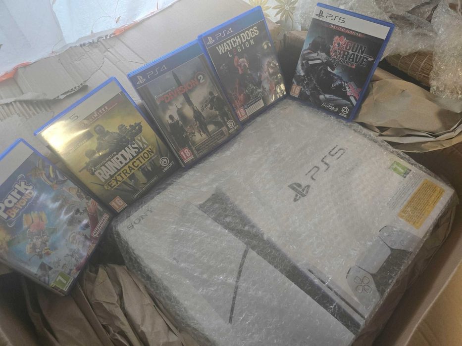 NOWE PlayStation 5 1 TB z napędem+ monitor HP Omen 25 (24,5" TN 144 Hz) + 5 gier