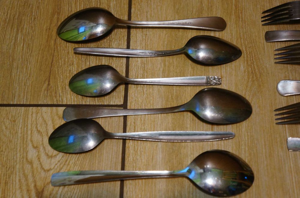 Sztućce 6 osób 24 elementy MIX łyżki noże widelce łyżeczki 6