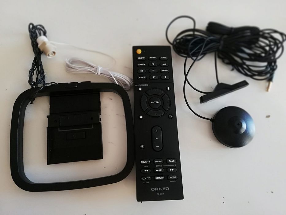 Amplituner Onkyo TX-NR686(B) 7.2-kanałowy odbiornik AV kino domowe