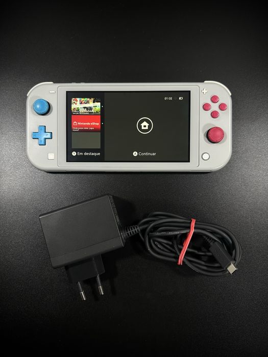 Nintendo Switch Lite Edição Pokemon