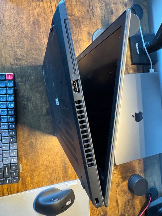 Lenovo Thinkpad T14 Gen2 i7-11857G 32GB / 512GB