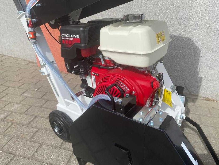 Przecinarka jezdna do betonu asfaltu Tyrolit FSG 513 Spalinowa Piła