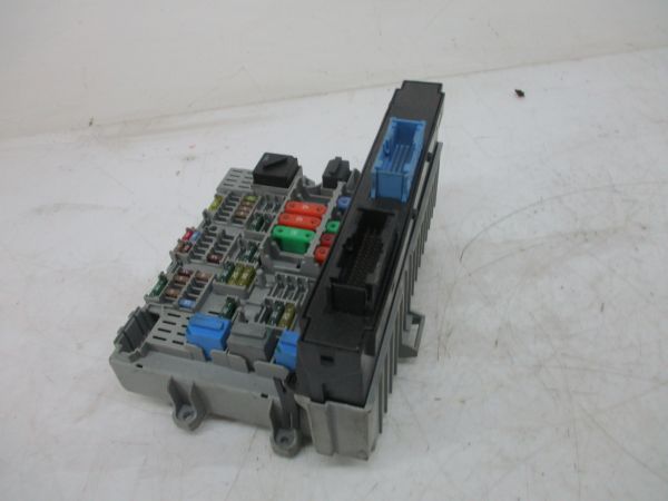 Caixa fusíveis / SAM / BSI BMW 1 (E87)