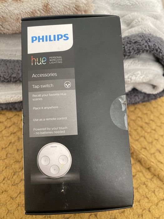 Philips Hue Smart Round Switch452423697291683841