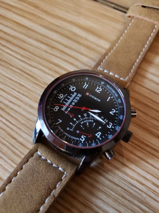 Годинник чоловічий