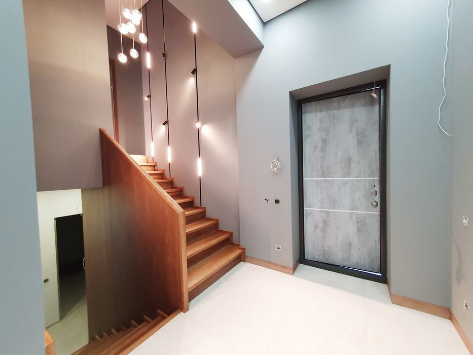 Продам дом с ремонтом Новоалександровка