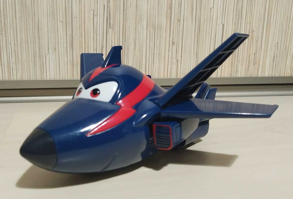 Super Wings Chase Transforming Duży