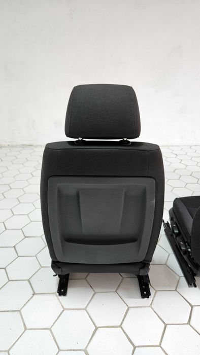 Conjunto Completo de Bancos (Tecido) + Quartelas Traseiras (Pele) - BMW E90
