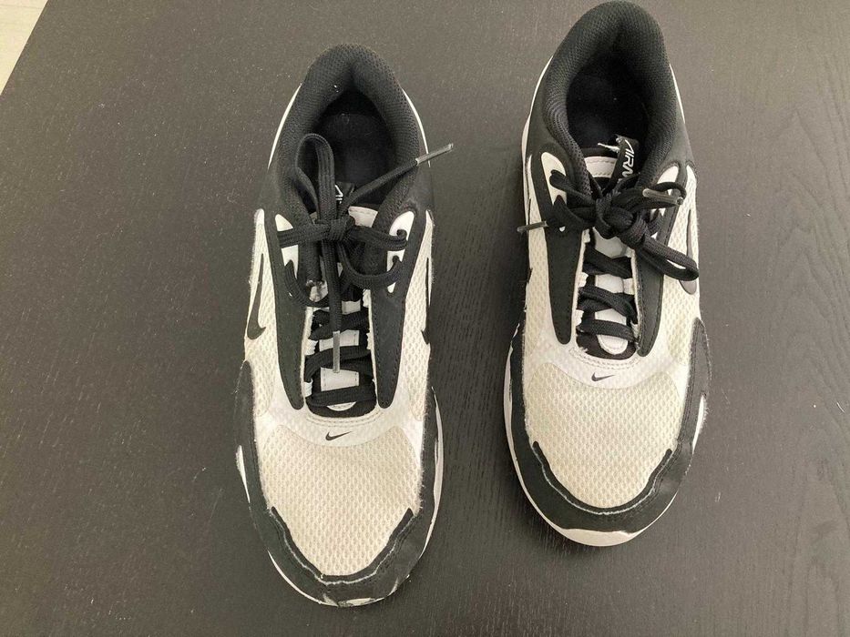 Ténis Nike Airmax Basketball