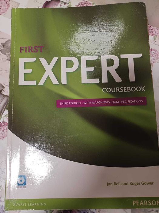 Livro Inglês - First Expert Coursebook