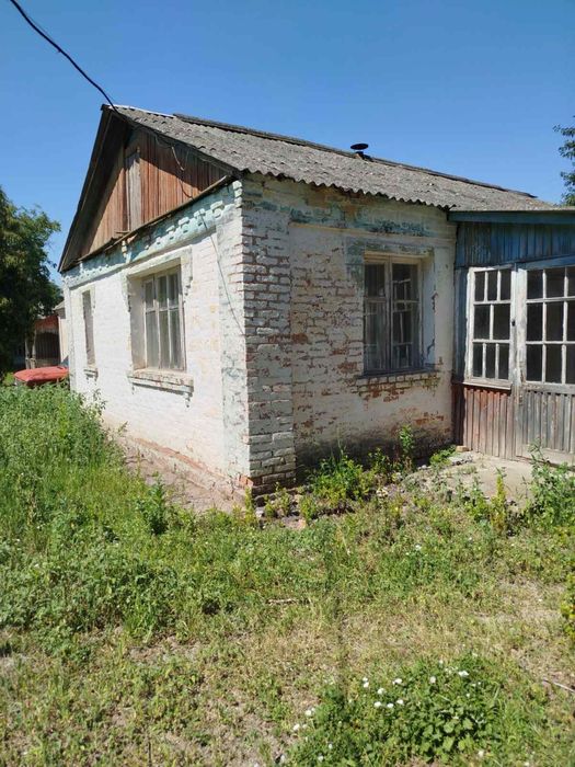 Продам       будинок в селі