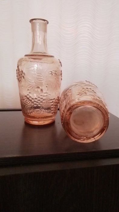 Продаю конфетницу ( чешск.стекло) и графины (временСССР)_от200грн.