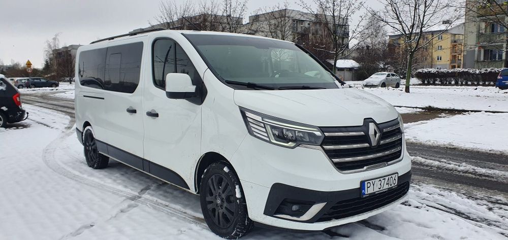 Busy 9 osobowe Wynajem Renault Trafic 3 Vivaro Talento