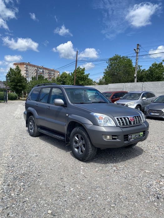 Toyota Prado 120