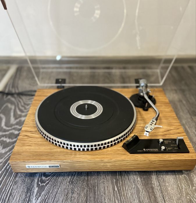 Вініловий програвач Kenwood KD-2070 Direct Drive,