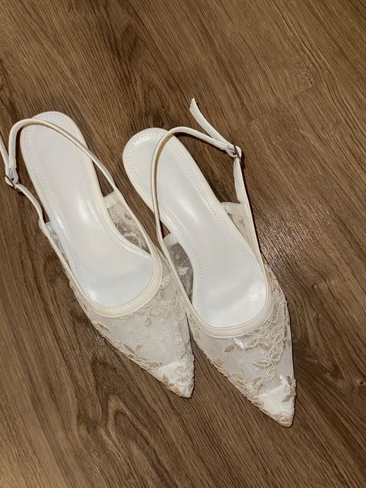 Балетки слінгбеки туфлі мереживні білі