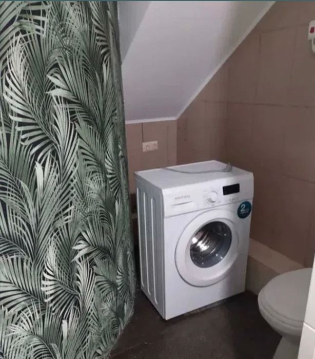 Квартира в приват секторі  Липини. Власник