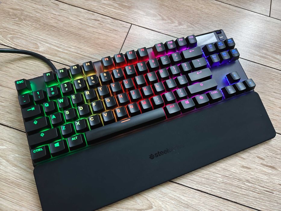 Klawiatura SteelSeries Apex 7 TKL Red Switch