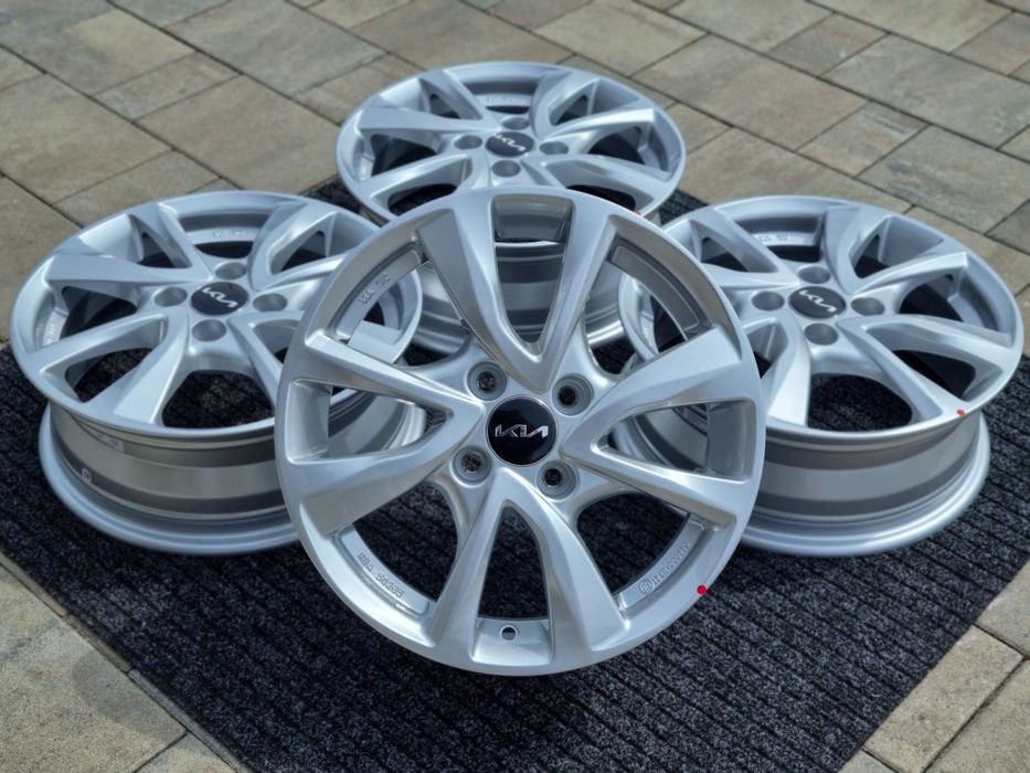 KIA 15" Picanto Rio Stonic Nowe felgi aluminiowe 4x100 srebrne
